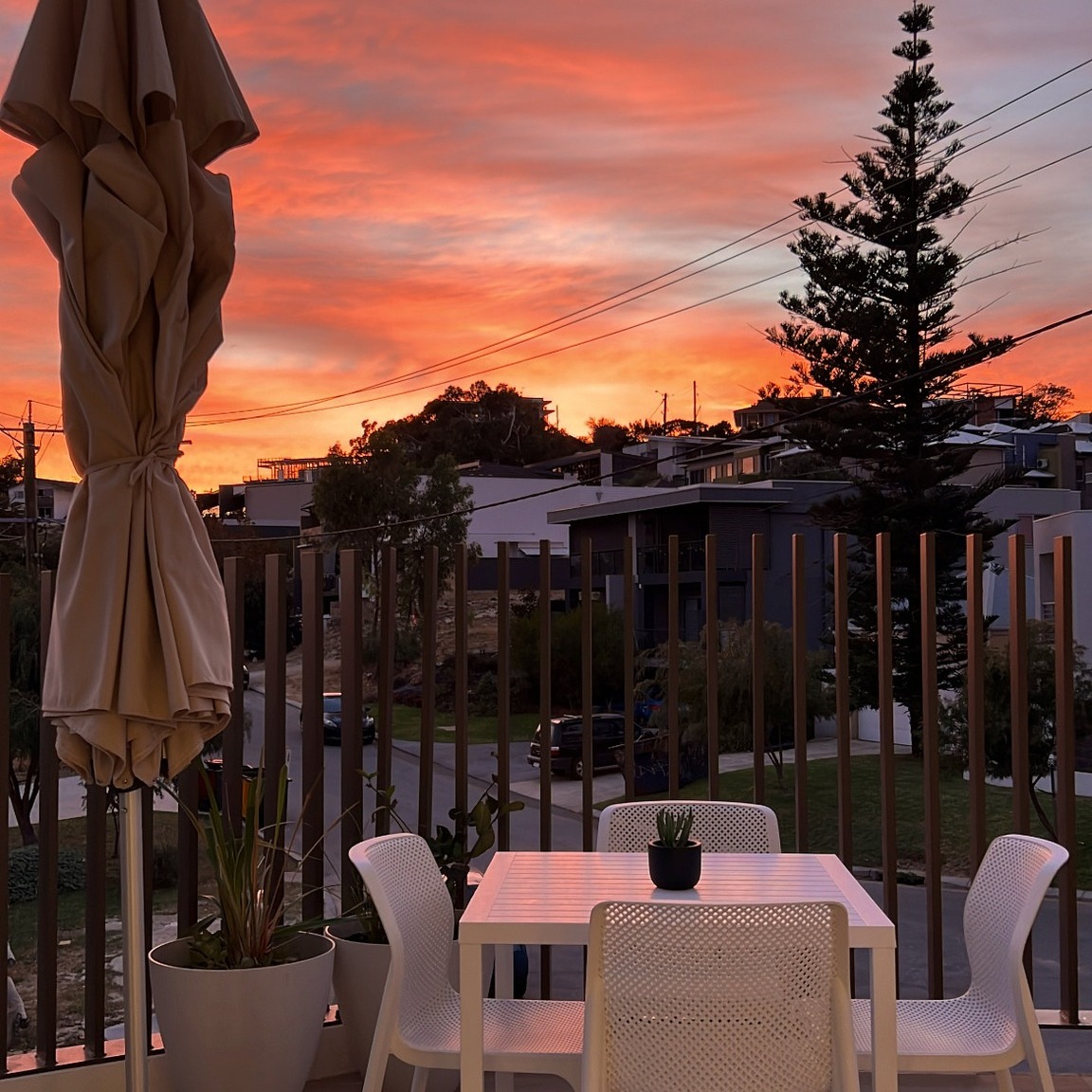 The best spot to watch the sunrise 🌤<br/><br/>Open 6.30am - 2pm every day.<br/><br/>#scarborough #coffee #food #community